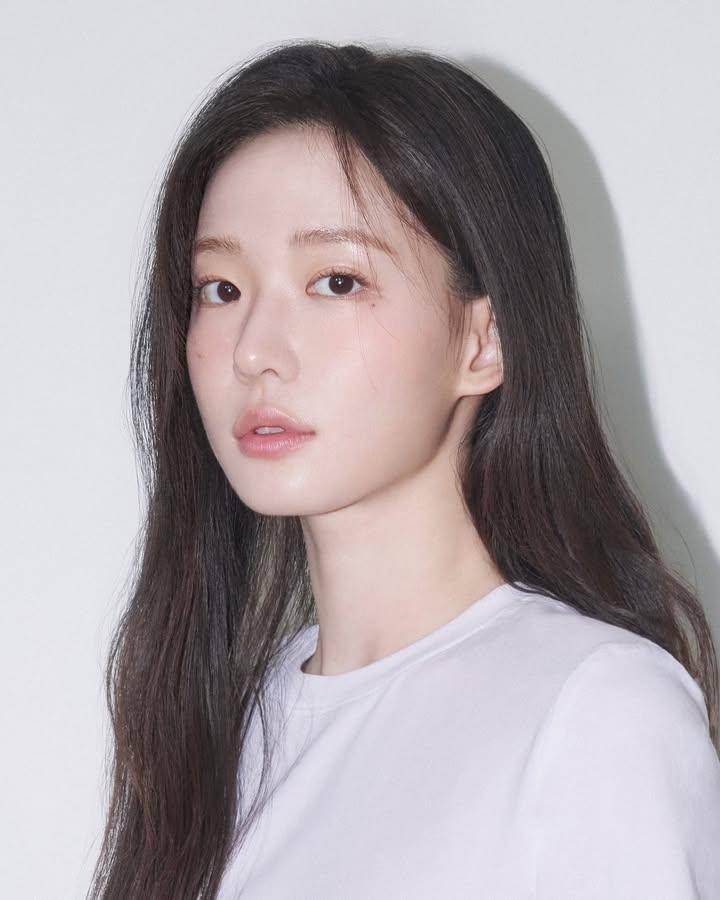 Choi Yoon Ji
